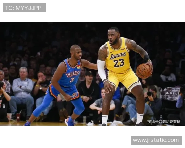 詹姆斯与足球明星的亲密关系揭秘他关注的球员是谁